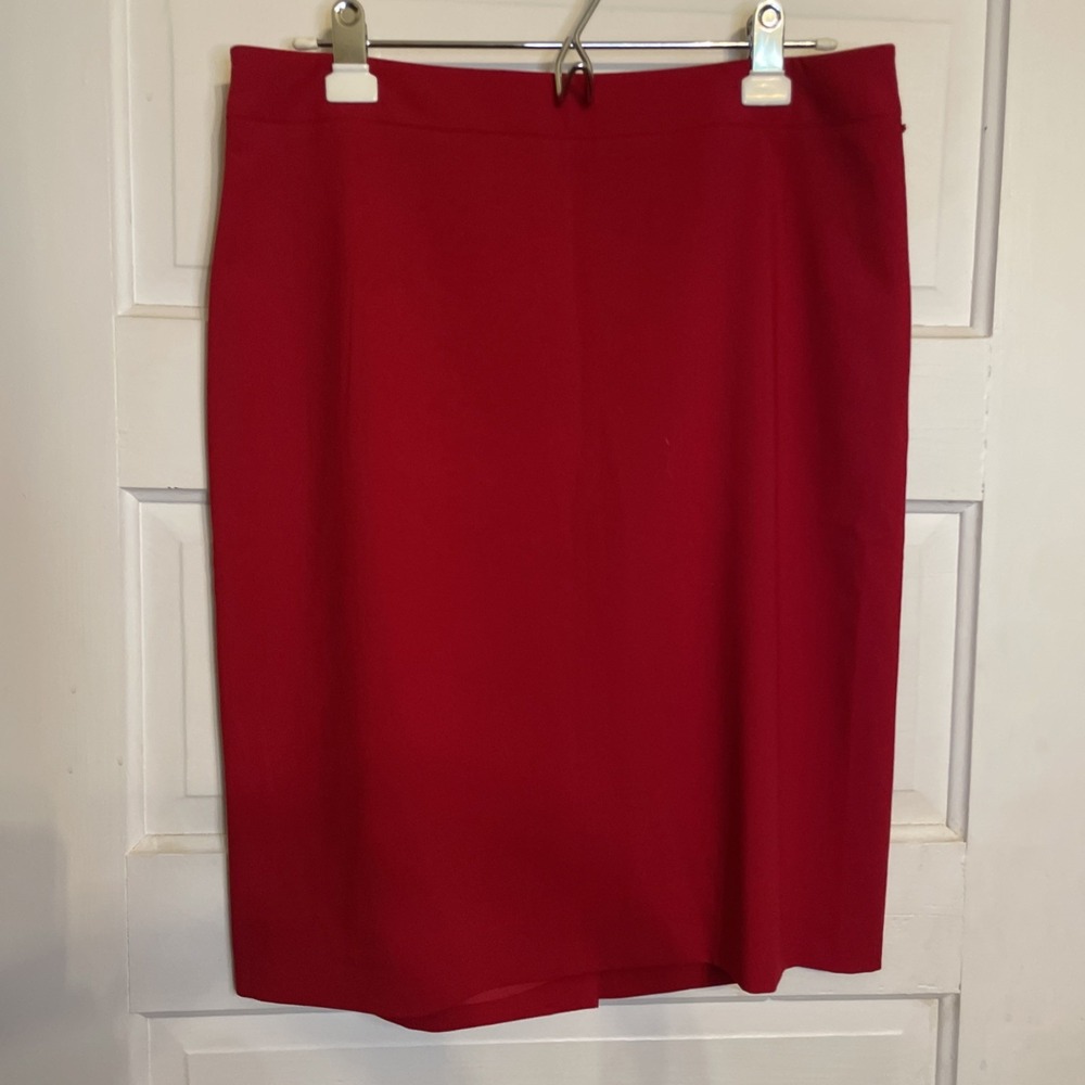 DKNY Fitted Skirt 12 Gold Tone Details Feminine Power Business